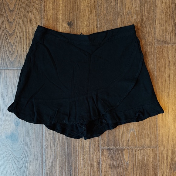 Altar'd State Black Riley Ruffle Wrap Skort - Picture 3 of 5